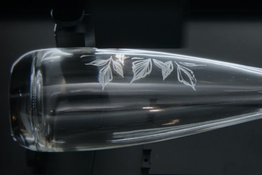 Gravírovanie do skla – xTool P2S